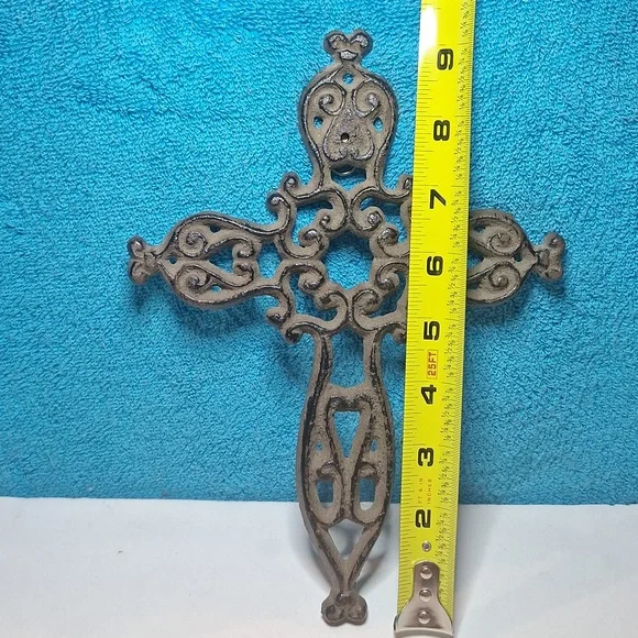 Cast Iron Cross - Picture 6 of 6